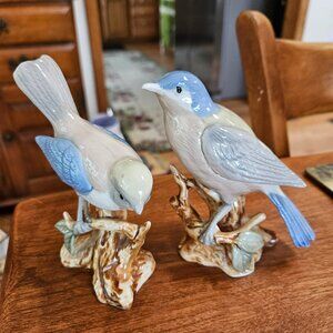 vintage porcelain ucgc Taiwan bird on a branch set of two excellent condition